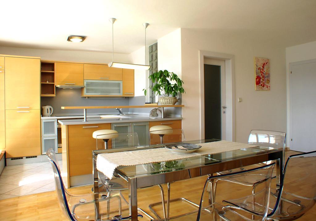 Charming Terrace Apartments Ana And Maria Tour As Любляна Екстериор снимка